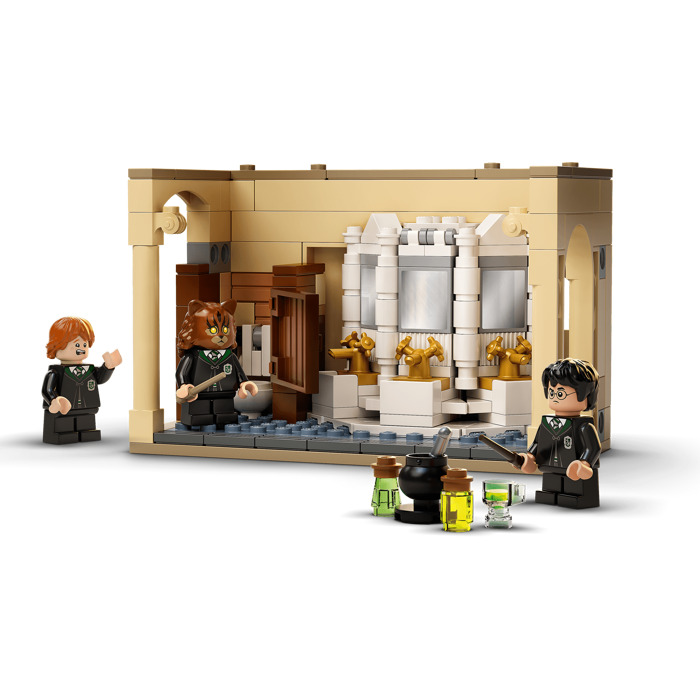 LEGO® Harry Potter™ 76386 Bradavice: omyl s Mnoholičným lektvarem