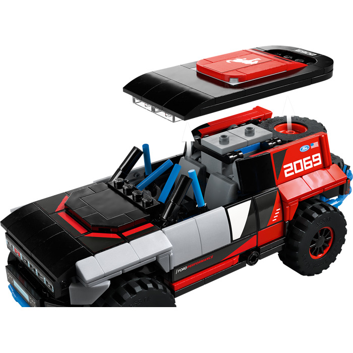 LEGO® Speed Champions 76905 Ford GT Heritage Edition a Bronco R